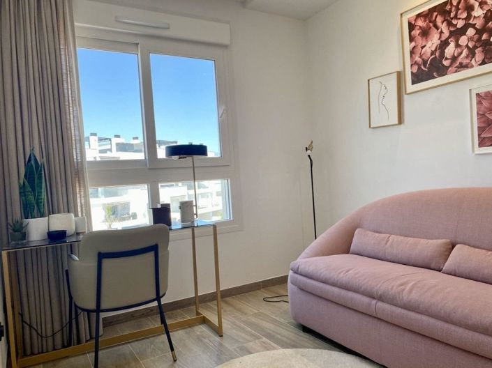 Image No.11-3 Bed Apartment for sale