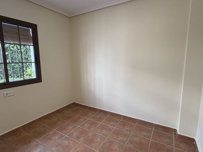 Image No.17-3 Bed Villa for sale