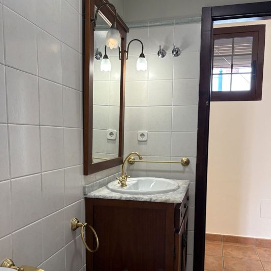 Image No.28-3 Bed Villa for sale