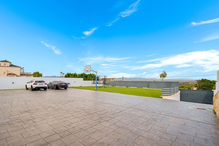 Image No.16-4 Bed Villa for sale