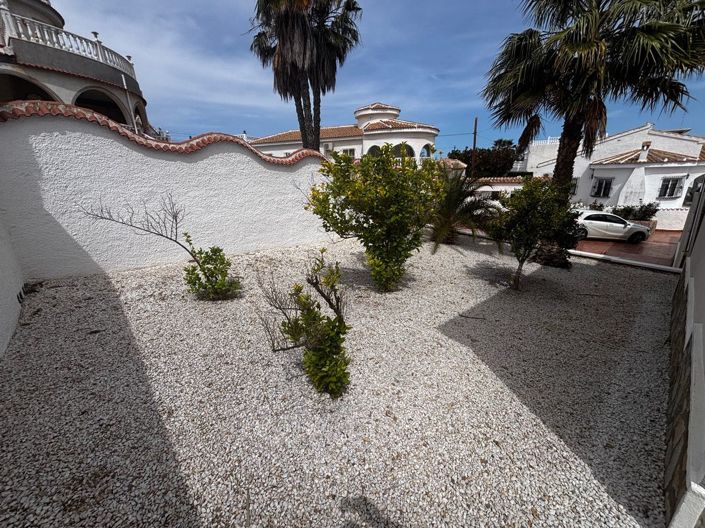 Image No.15-4 Bed Villa for sale