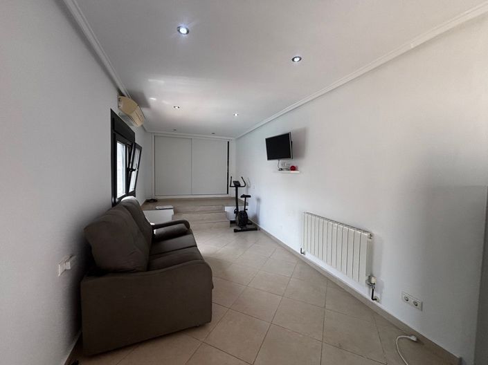 Image No.39-4 Bed Villa for sale