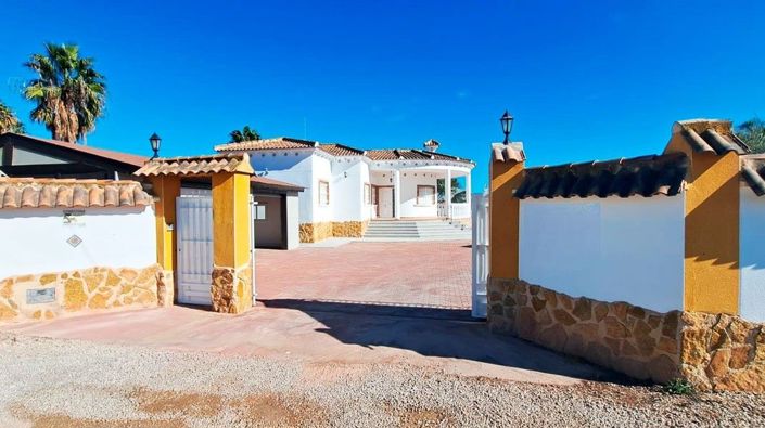 Image No.16-3 Bed Villa for sale