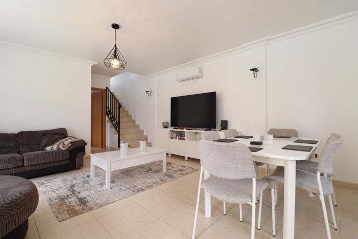 Image No.8-3 Bed Villa for sale