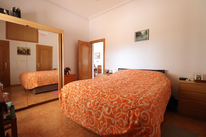 Image No.13-3 Bed Villa for sale