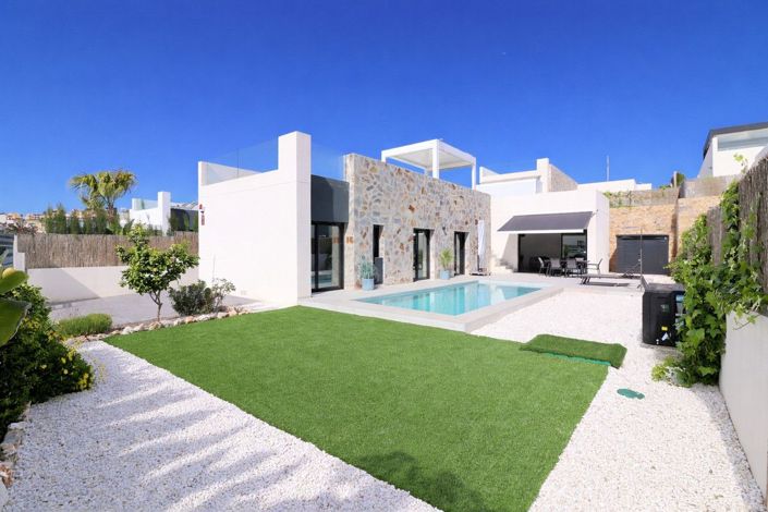 Image No.2-3 Bed Villa for sale