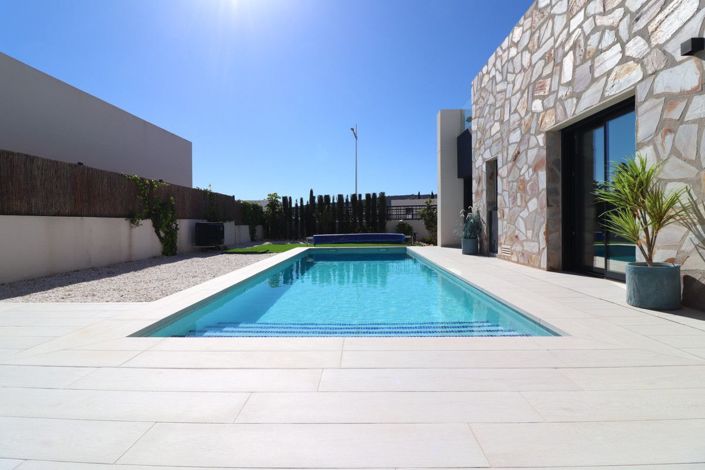 Image No.21-3 Bed Villa for sale
