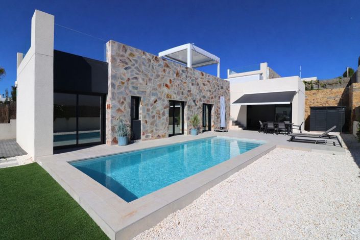 Image No.22-3 Bed Villa for sale