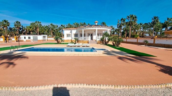 Image No.11-3 Bed Villa for sale