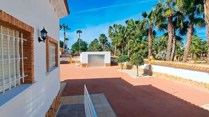 Image No.22-3 Bed Villa for sale