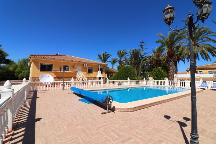 Image No.24-3 Bed Villa for sale