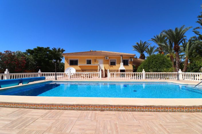 Image No.25-3 Bed Villa for sale