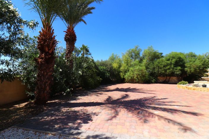 Image No.28-3 Bed Villa for sale