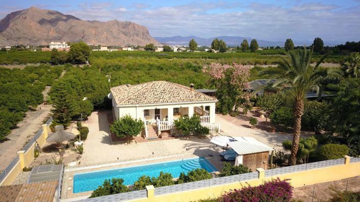 Image No.36-3 Bed Villa for sale
