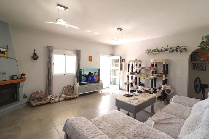 Image No.5-3 Bed Villa for sale