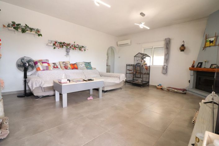Image No.6-3 Bed Villa for sale