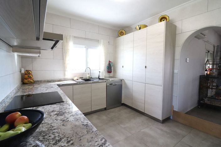 Image No.7-3 Bed Villa for sale