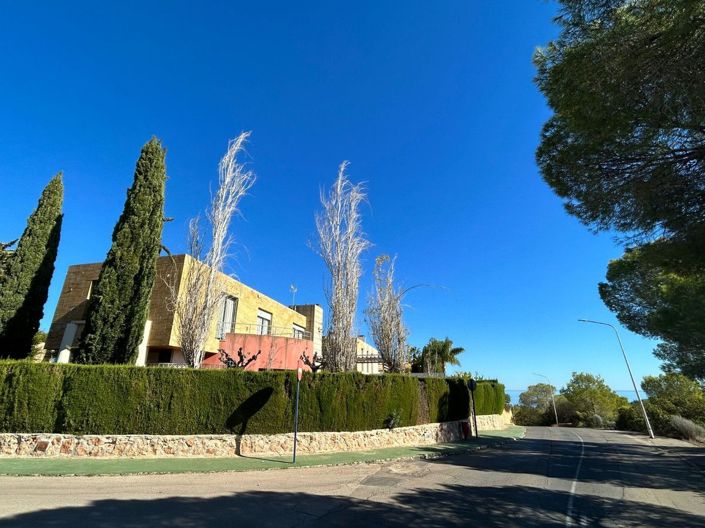 Image No.28-4 Bed Villa for sale
