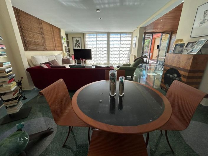 Image No.8-4 Bed Villa for sale