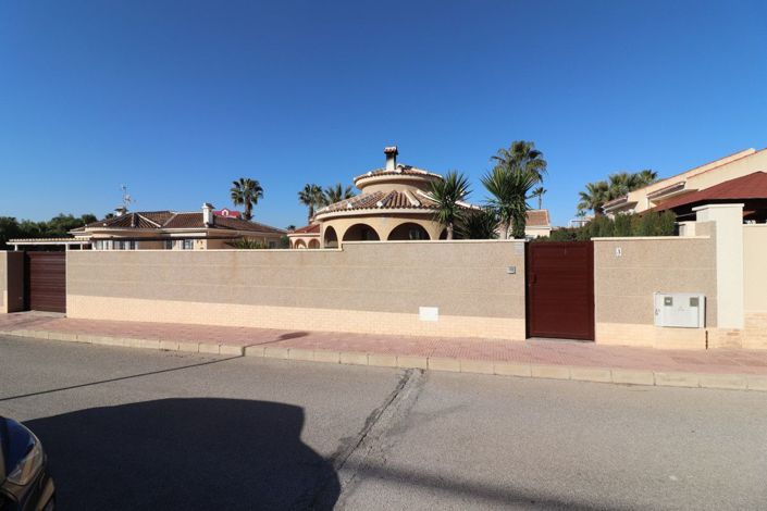 Image No.25-3 Bed Villa for sale