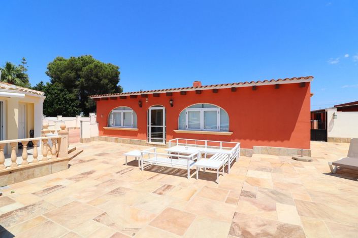 Image No.27-6 Bed Villa for sale