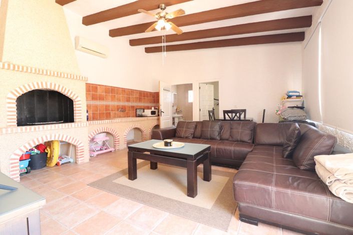 Image No.29-Villa de 6 chambres à vendre à Almoradí