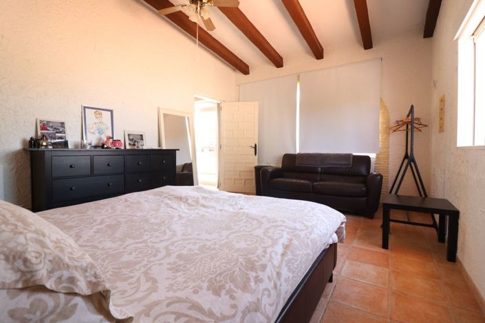 Image No.32-6 Bed Villa for sale