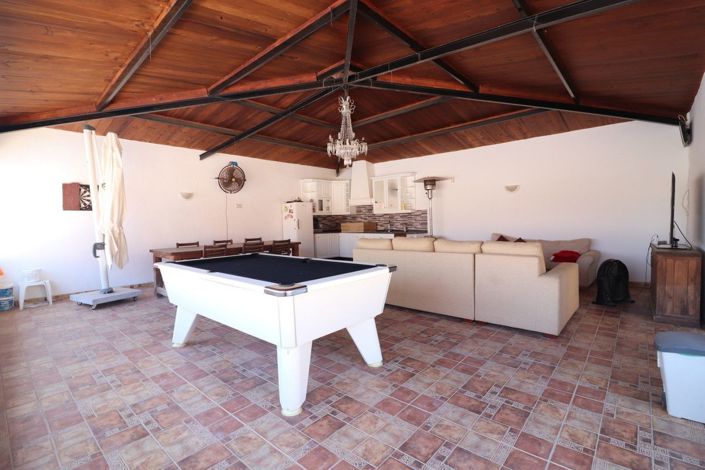 Image No.38-6 Bed Villa for sale