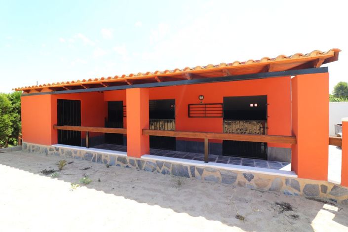 Image No.40-6 Bed Villa for sale
