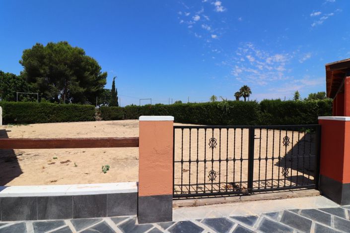 Image No.41-6 Bed Villa for sale