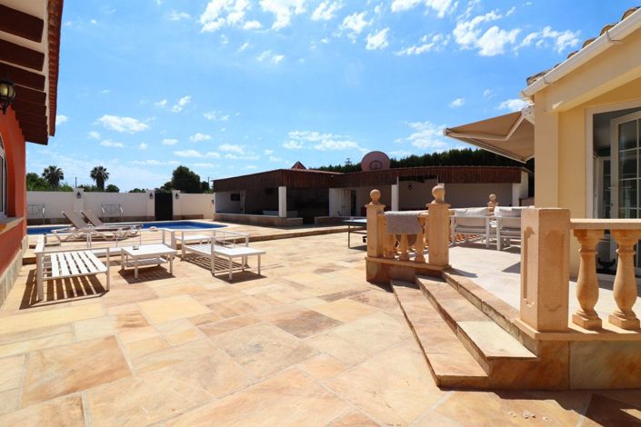 Image No.49-6 Bed Villa for sale