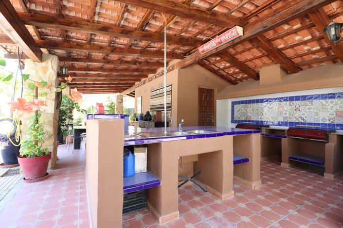 Image No.38-7 Bed Villa for sale