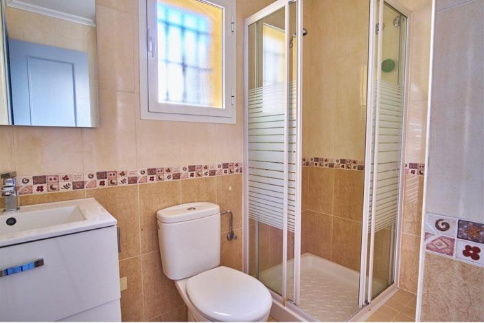 Image No.14-3 Bed Villa for sale