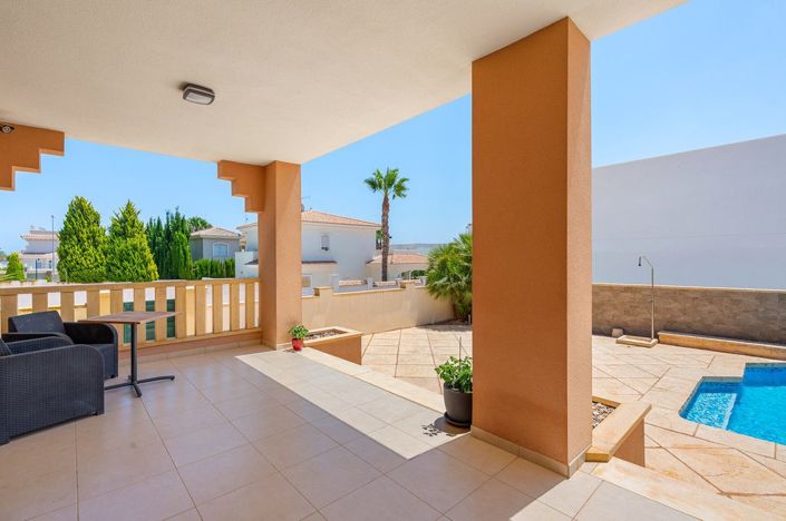 Image No.34-4 Bed Villa for sale