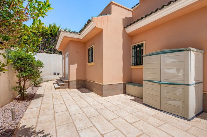 Image No.37-4 Bed Villa for sale