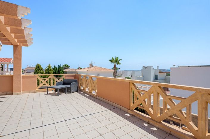 Image No.44-4 Bed Villa for sale