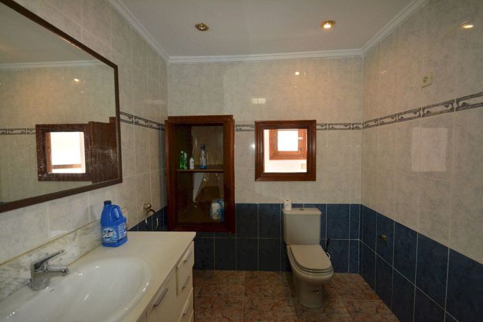 Image No.23-4 Bed Villa for sale