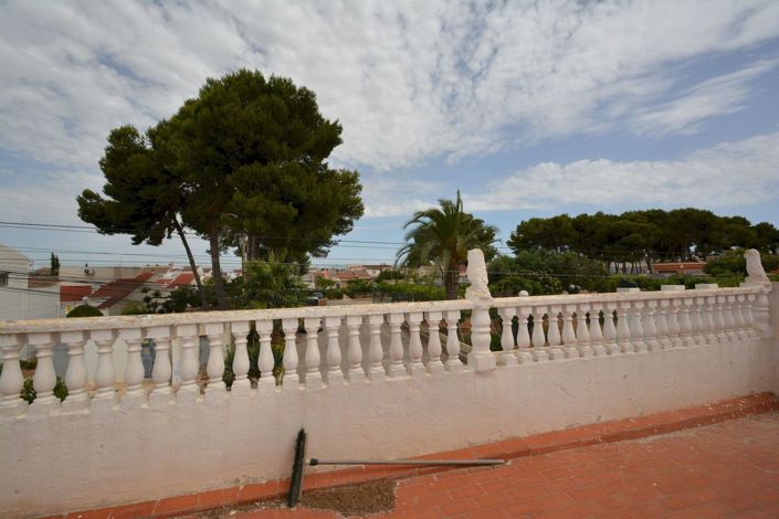 Image No.32-4 Bed Villa for sale
