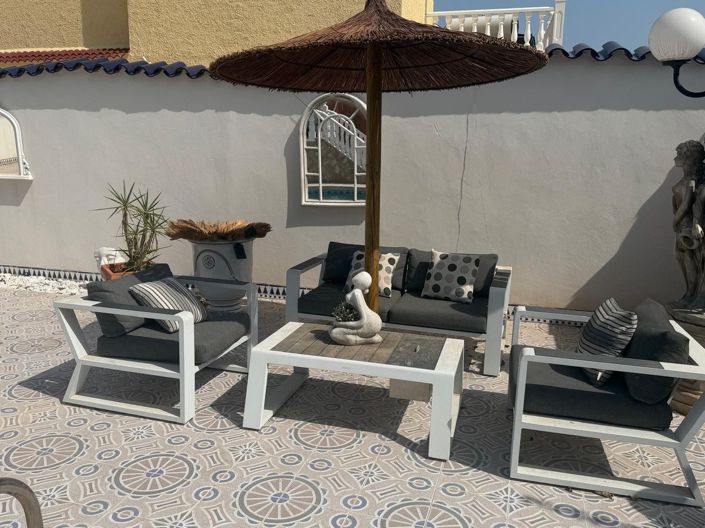 Image No.32-4 Bed Villa for sale