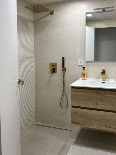 Image No.22-2 Bed Apartment for sale