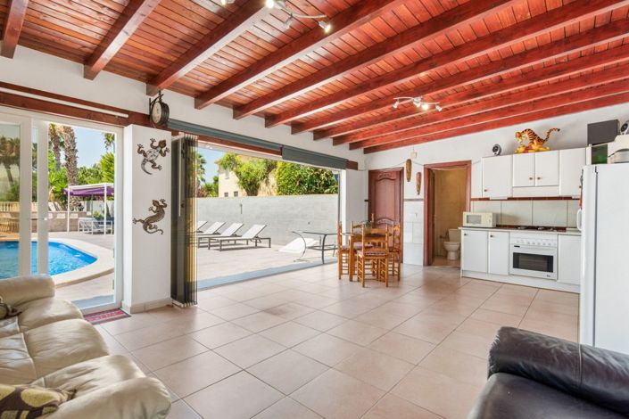 Image No.43-4 Bed Villa for sale