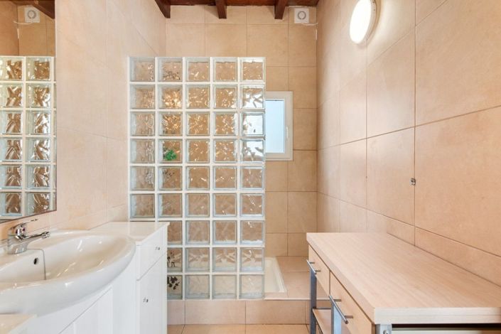 Image No.48-4 Bed Villa for sale