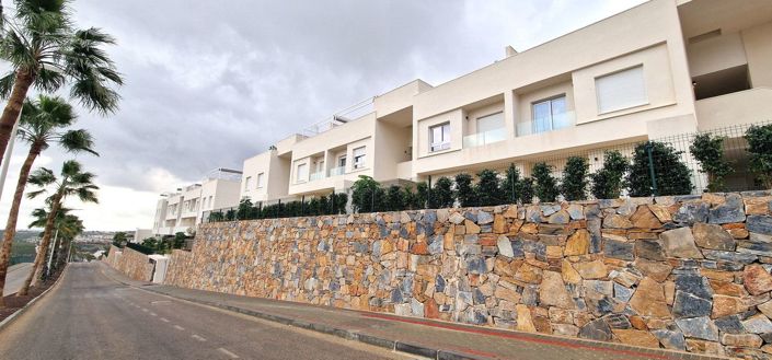 Image No.47-3 Bed Villa for sale