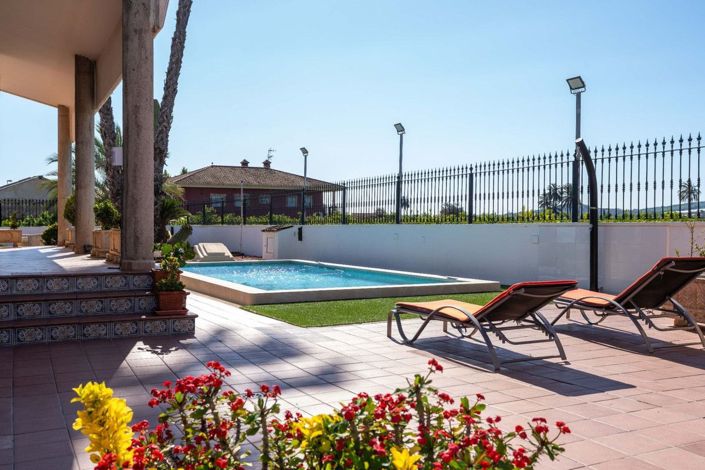 Image No.12-5 Bed Villa for sale