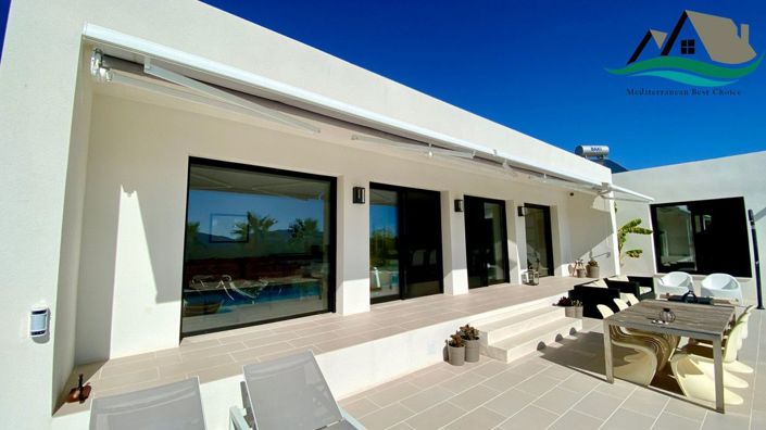 Image No.5-3 Bed Villa for sale
