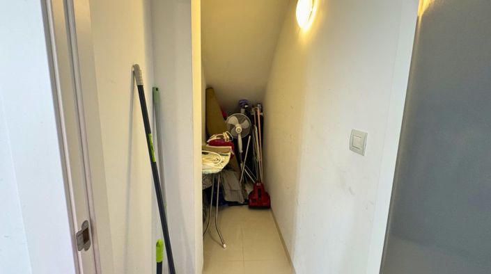 Image No.20-2 Bed Apartment for sale