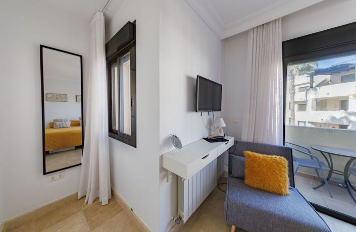 Image No.21-2 Bed House for sale