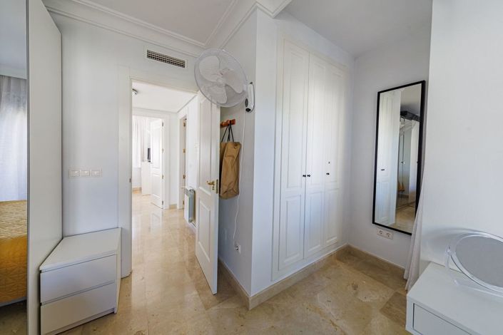 Image No.23-2 Bed House for sale