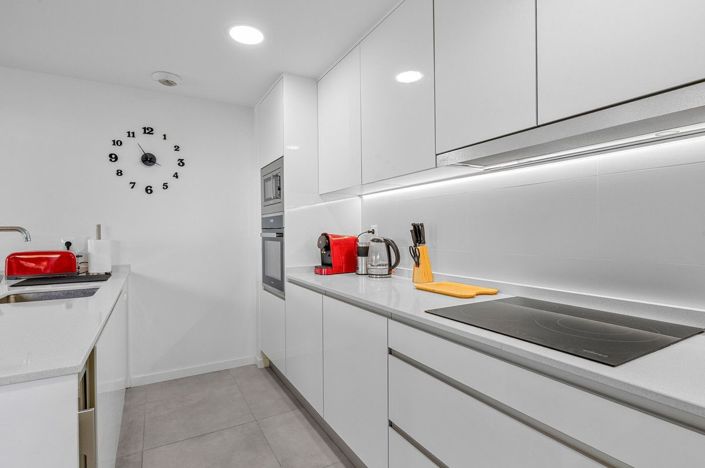 Image No.17-3 Bed Apartment for sale