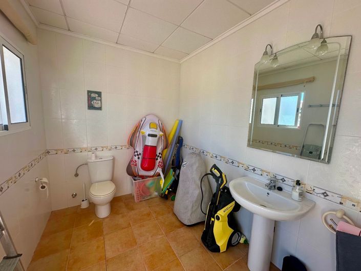 Image No.26-3 Bed Villa for sale